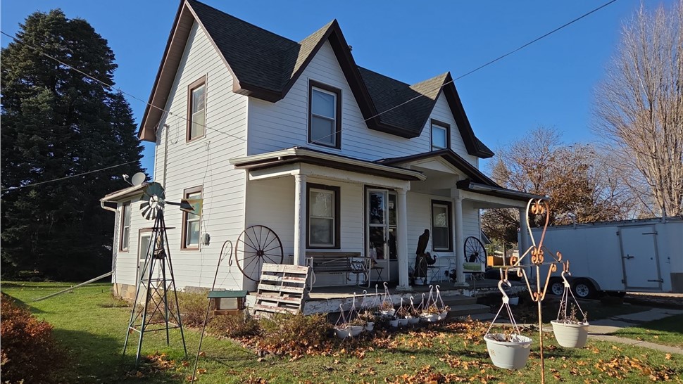 Siding Project in Hampton, IA by Midwest Construction