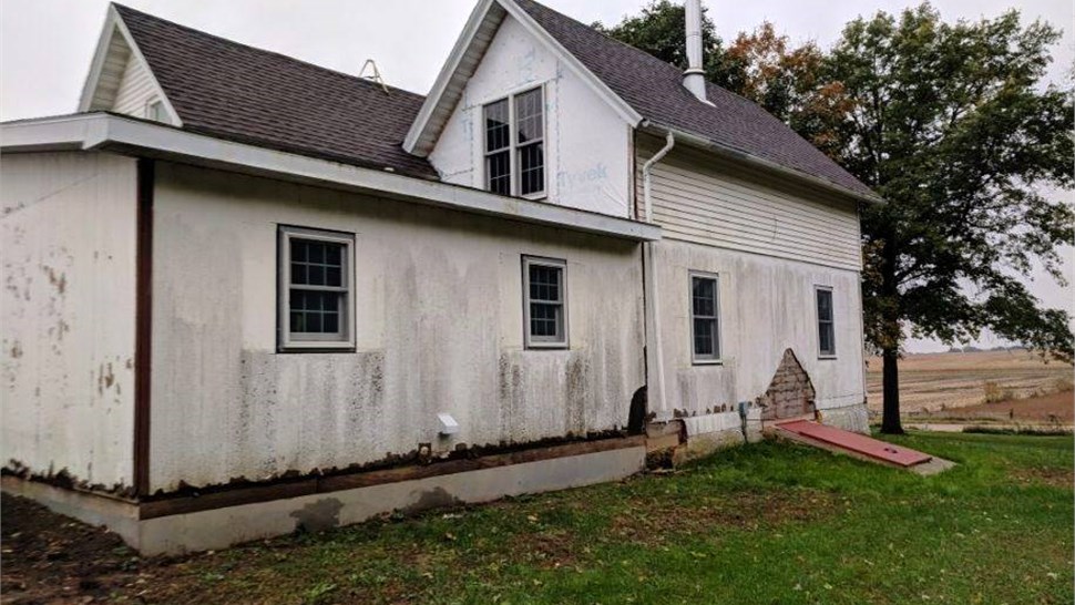 Siding Project in Hampton, IA by Midwest Construction