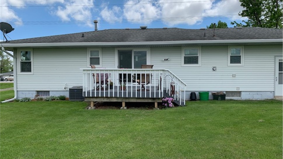 Windows Project in Madrid, IA by Midwest Construction