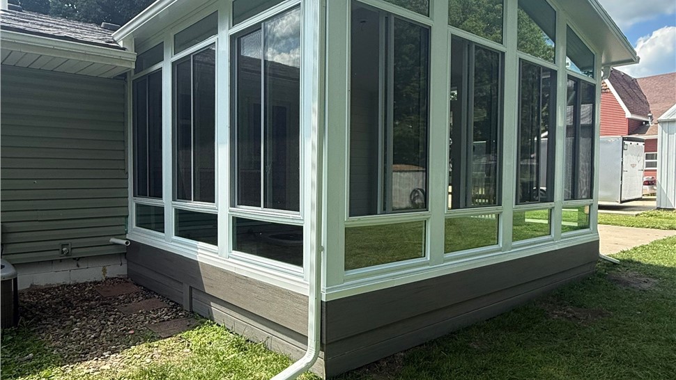 Siding, Sunrooms Project in Monroe, IA by Midwest Construction