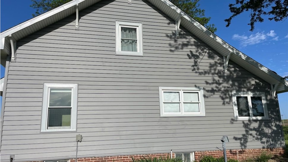 Siding Project in Leighton, IA by Midwest Construction