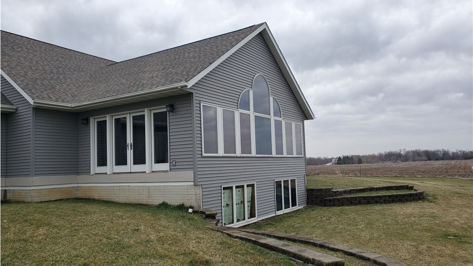 Siding Project in Newton, IA by Midwest Construction