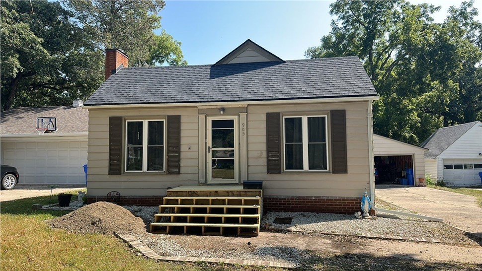 Windows Project in Jefferson, Iowa by Midwest Construction