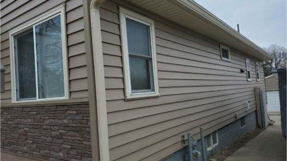 Sunrooms Project in Des Moines, IA by Midwest Construction