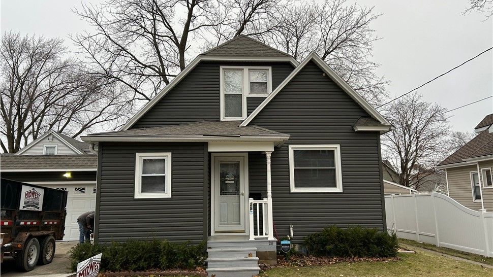 Roofing, Siding Project in Mason City, IA by Midwest Construction