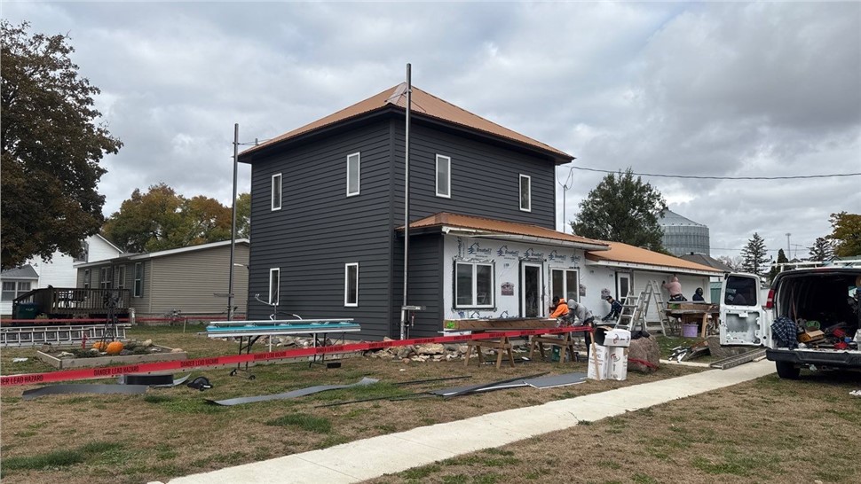 Roofing, Siding Project in Rockford, IA by Midwest Construction