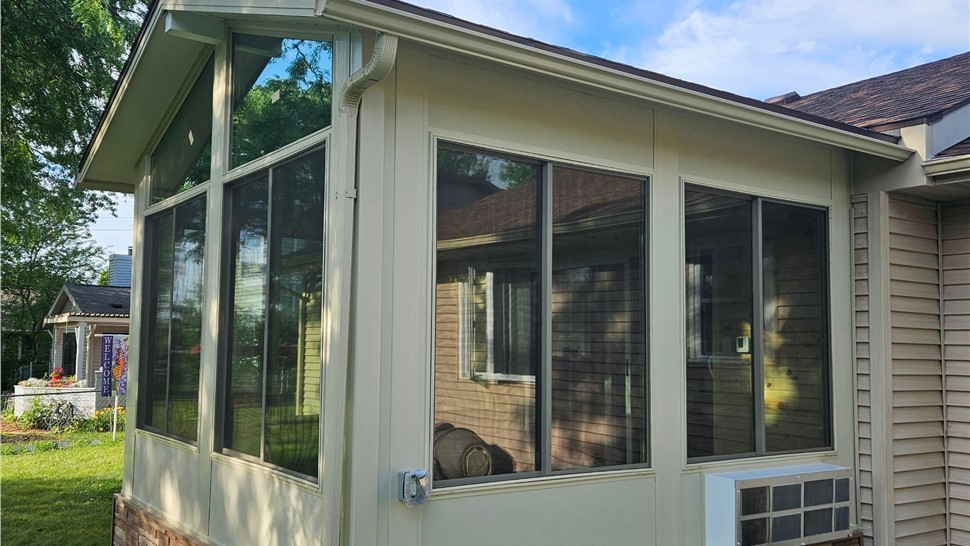 Sunrooms Project in Ames, IA by Midwest Construction