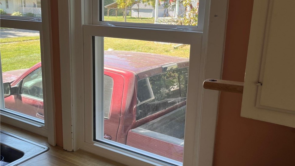 Windows Project in Grinnell, IA by Midwest Construction