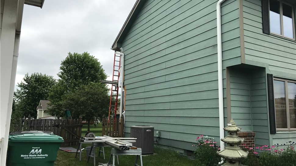 Siding Project in Johnston, IA by Midwest Construction