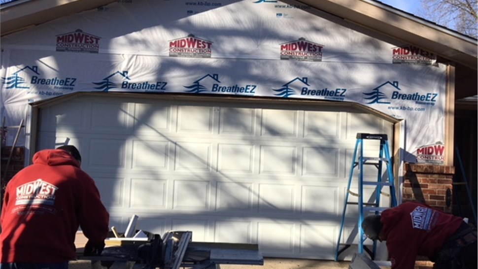 Siding Project in Des Moines, IA by Midwest Construction