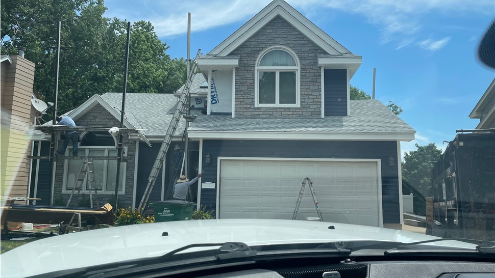 Siding Project in Urbandale, IA by Midwest Construction