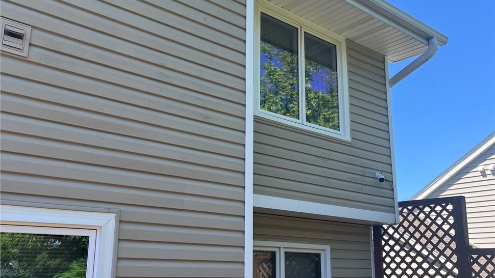 Windows Project in Urbandale, IA by Midwest Construction