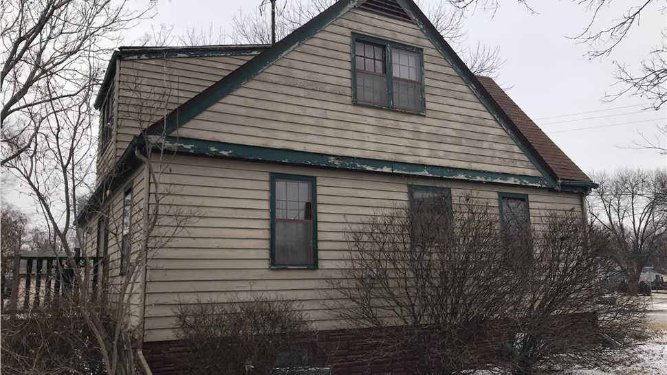 Siding Project in Pleasant Hill, IA by Midwest Construction