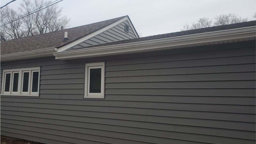 Siding Project in Des Moines, IA by Midwest Construction