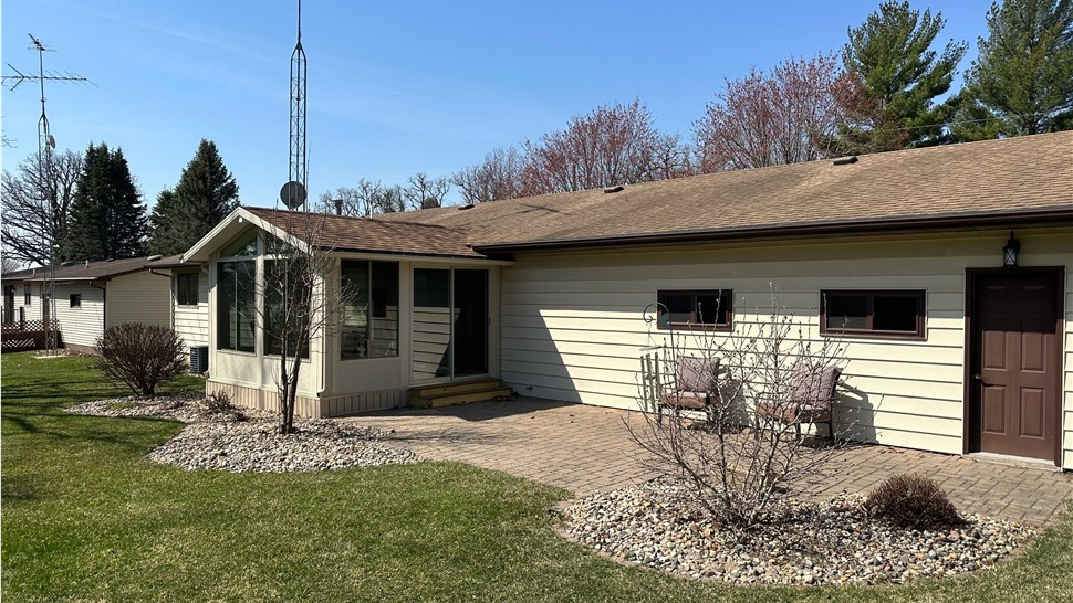 Sunrooms Project in Rockwell, IA by Midwest Construction