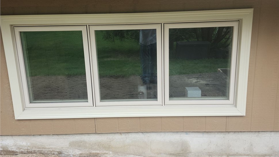 Patio Doors, Siding, Windows Project in Mason City, IA by Midwest Construction