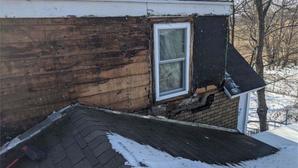 Sunrooms Project in Des Moines, IA by Midwest Construction