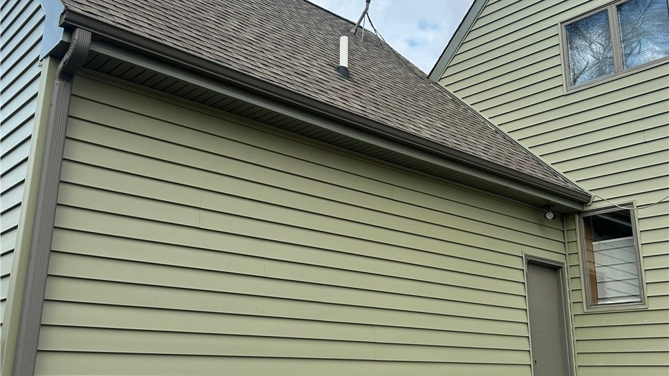 Siding Project in Cedar Falls, IA by Midwest Construction
