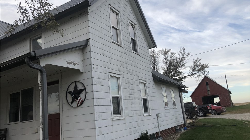 Siding Project in Newton, IA by Midwest Construction