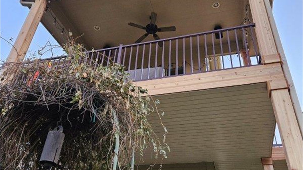 Decks Project in Urbandale, IA by Midwest Construction