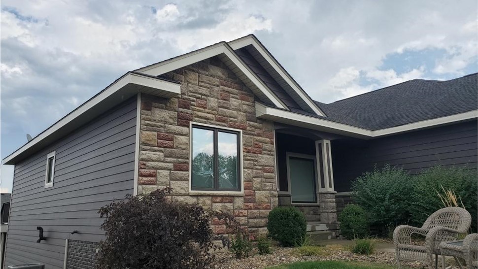 Siding Project in Urbandale, IA by Midwest Construction