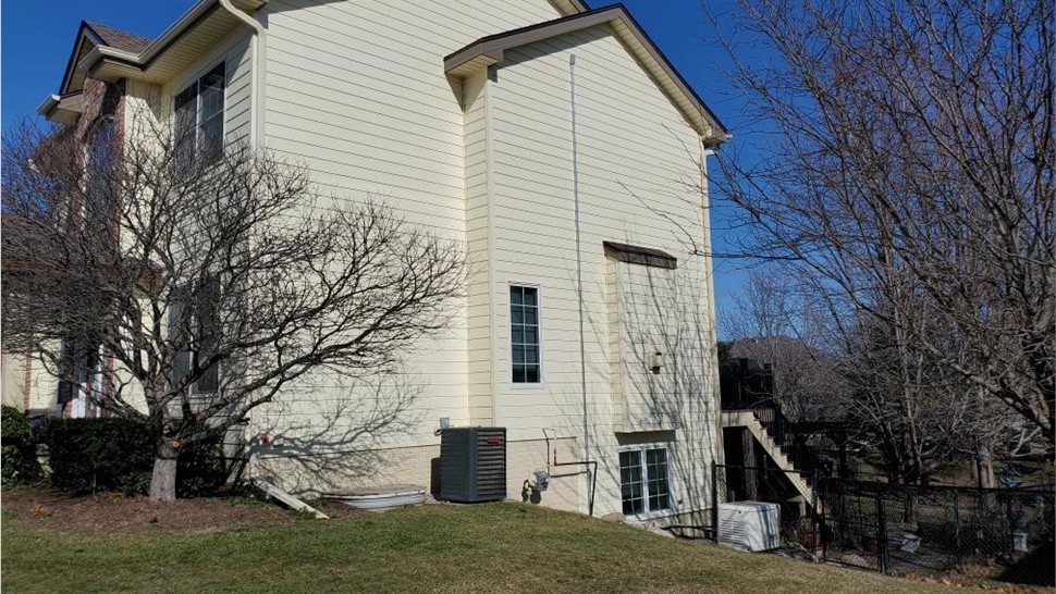Siding Project in Johnston, IA by Midwest Construction