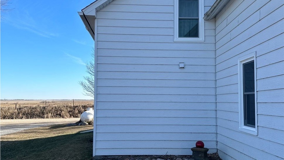 Windows Project in Adel, IA by Midwest Construction