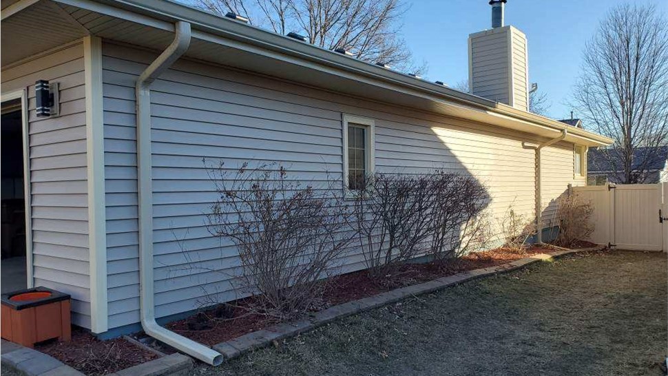 Siding Project in Clive, IA by Midwest Construction