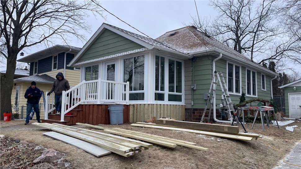 Sunrooms Project in Mason City, IA by Midwest Construction