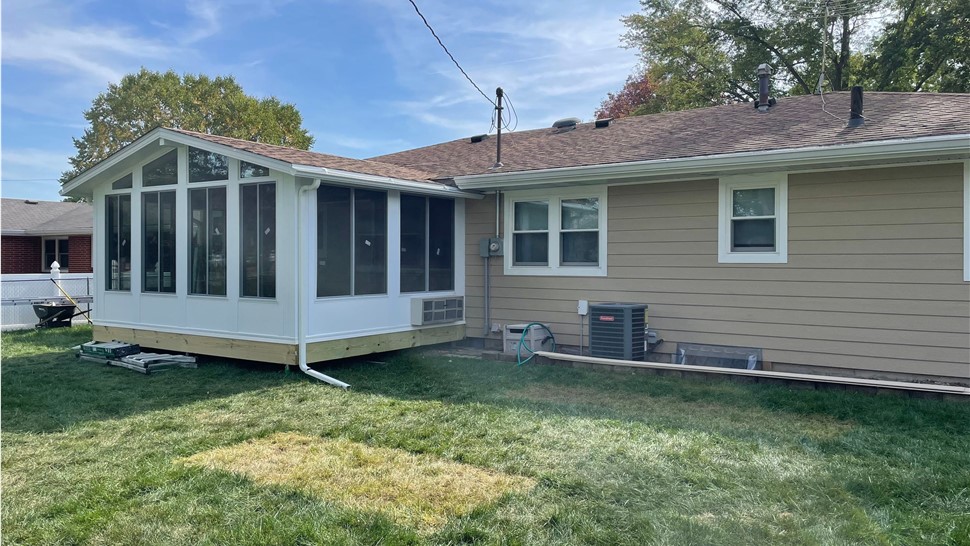 Sunrooms Project in Ankeny, IA by Midwest Construction