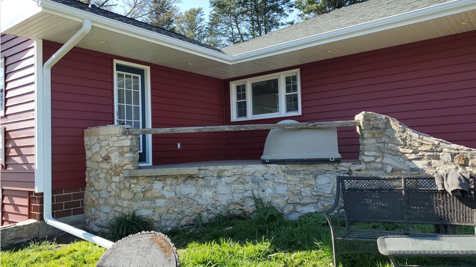 Seamless Gutters, Siding, Windows Project in Albion, IA by Midwest Construction