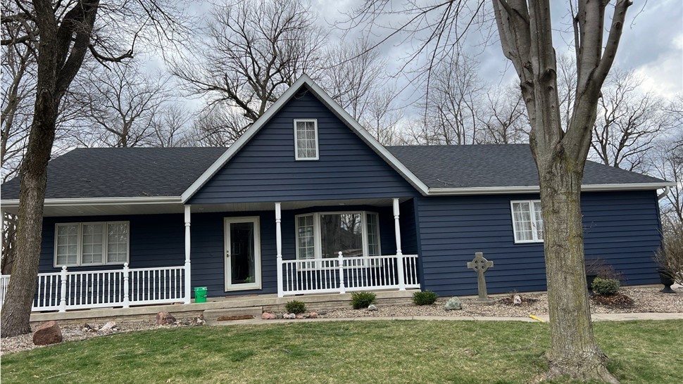 Siding Project in Fort Dodge, IA by Midwest Construction