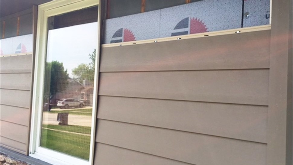 Siding Project in Urbandale, IA by Midwest Construction