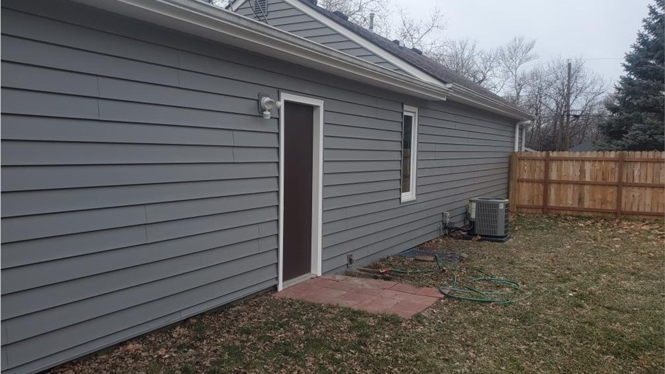 Siding Project in Des Moines, IA by Midwest Construction