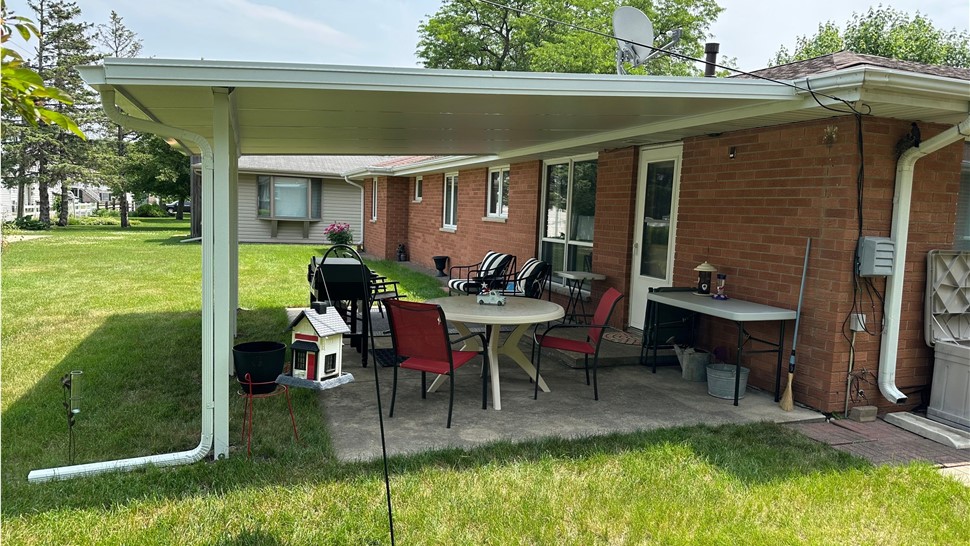 Sunrooms Project in Mason City, IA by Midwest Construction