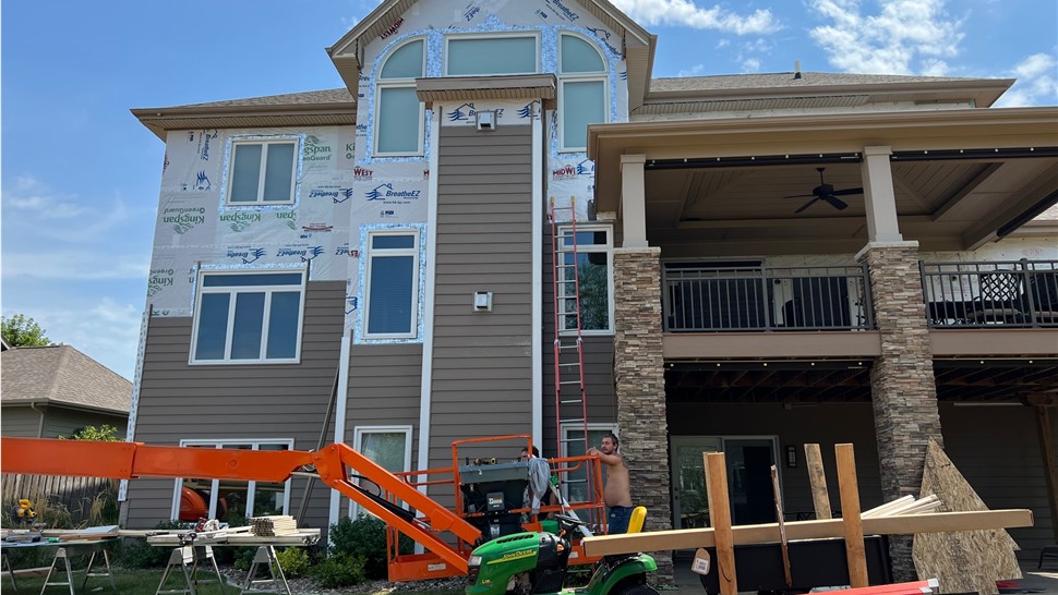 Siding Project in Urbandale, IA by Midwest Construction