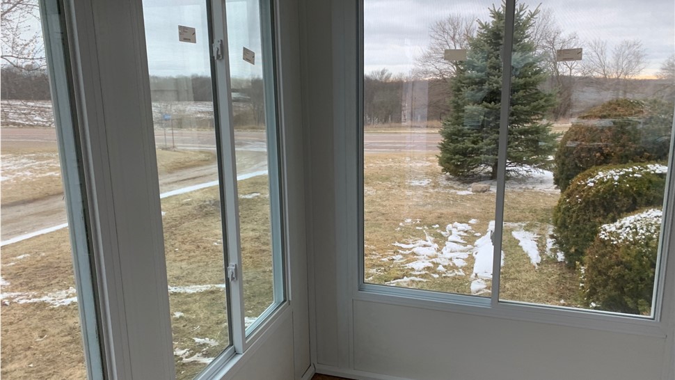 Sunrooms Project in Redfield, IA by Midwest Construction
