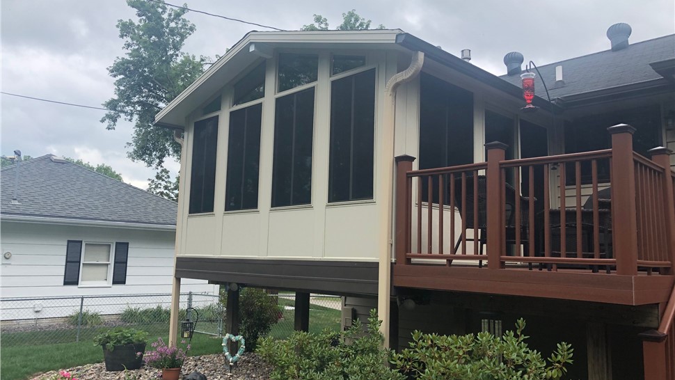 Sunrooms Project in Ankeny, IA by Midwest Construction