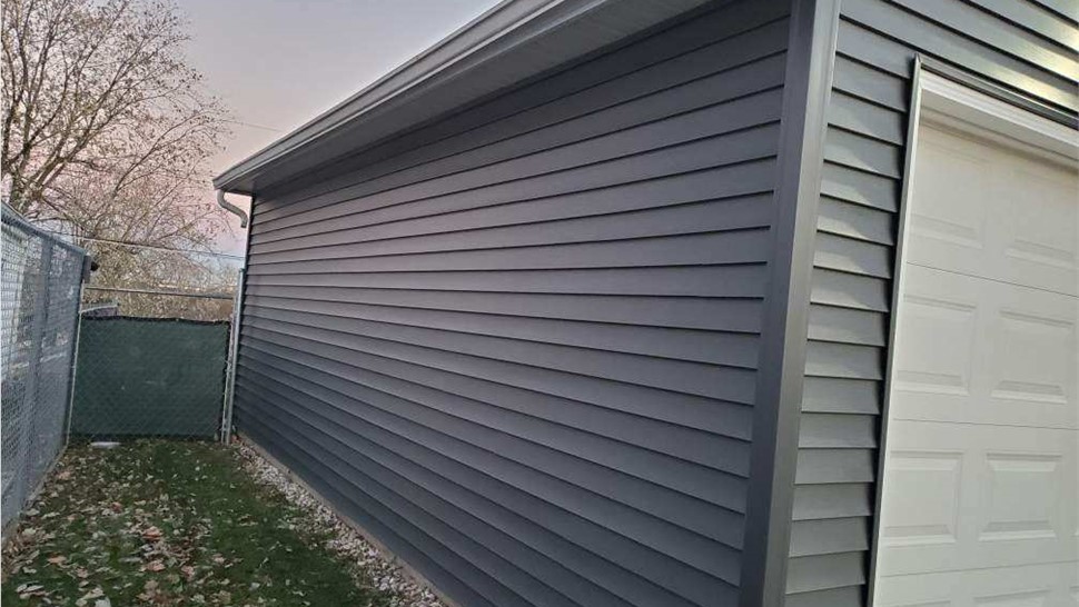 Siding Project in Newton, IA by Midwest Construction