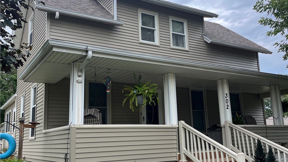 Roofing, Siding Project in Hampton, IA by Midwest Construction