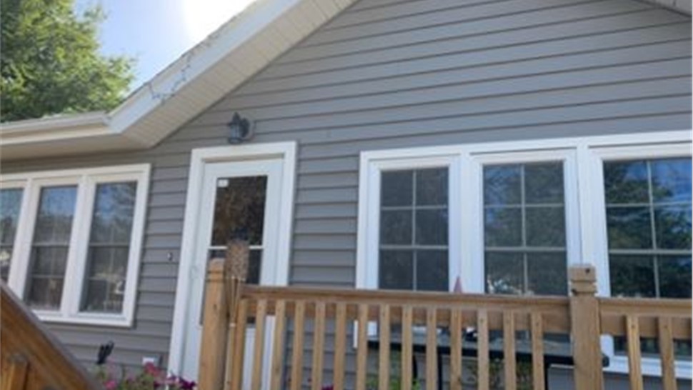 Siding Project in Des Moines, IA by Midwest Construction