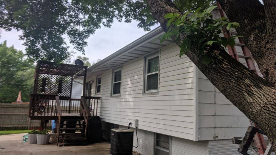 Siding Project in Des Moines, IA by Midwest Construction