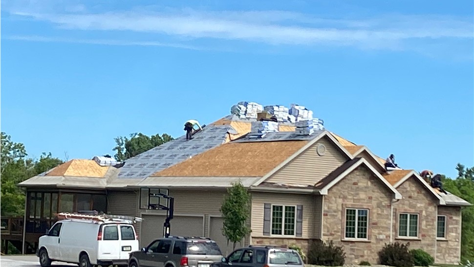 Roofing Project in Altoona, IA by Midwest Construction