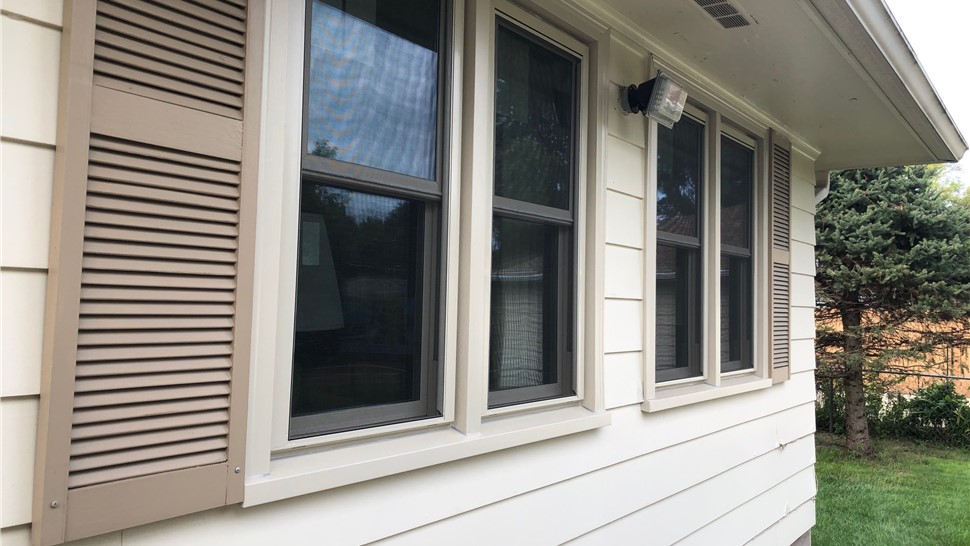 Windows Project in Des Moines, IA by Midwest Construction
