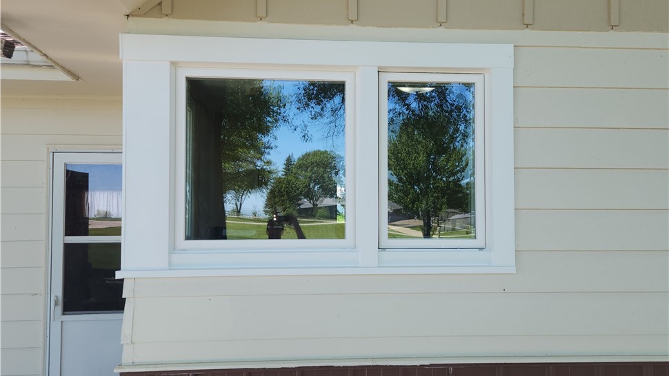 Windows Project in Knoxville, IA by Midwest Construction