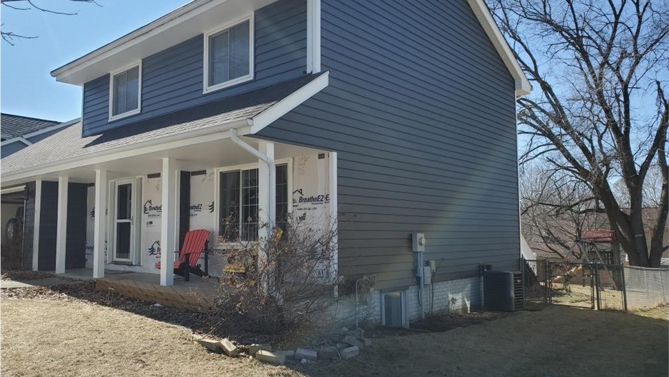 Siding Project in Urbandale, IA by Midwest Construction