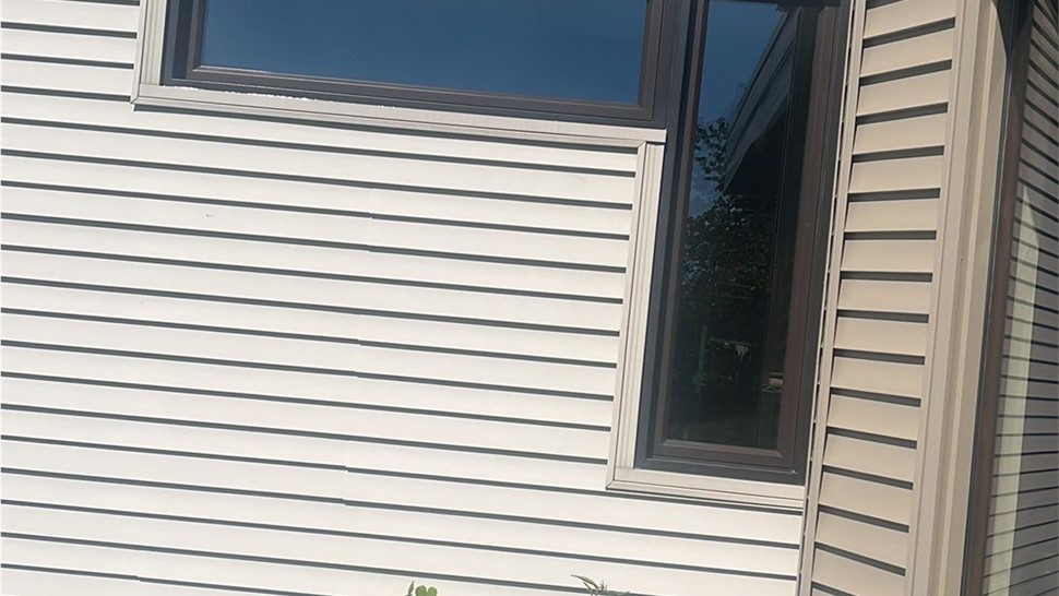 Windows Project in Urbandale, IA by Midwest Construction