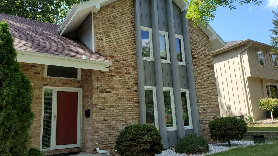 Siding Project in Des Moines, IA by Midwest Construction