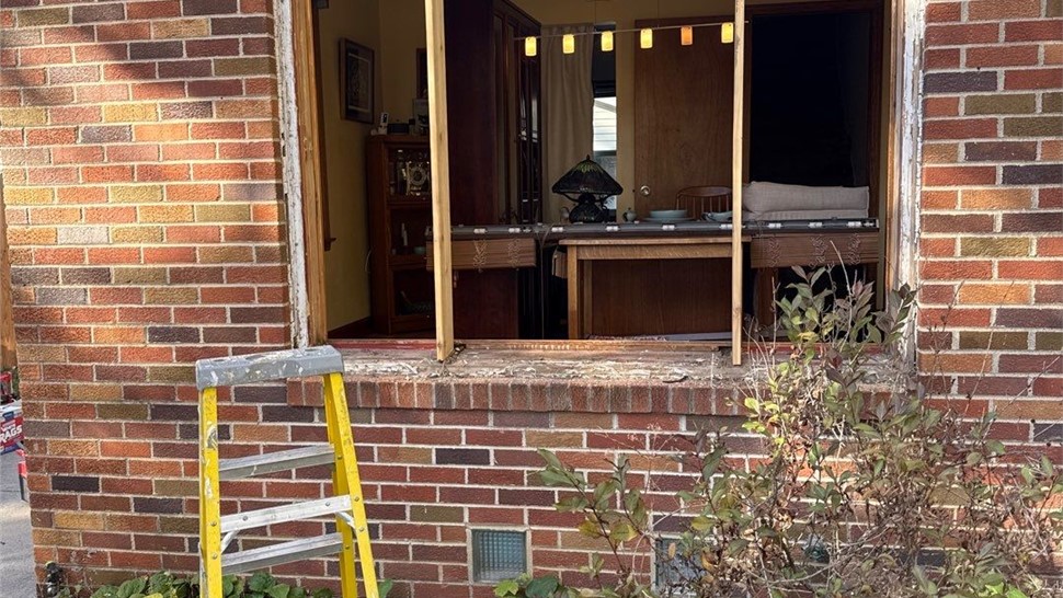 Windows Project in Des Moines, IA by Midwest Construction