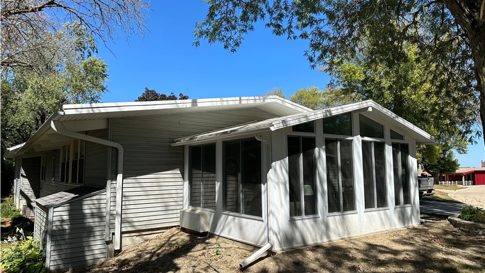 Sunrooms Project in Forest City, IA by Midwest Construction